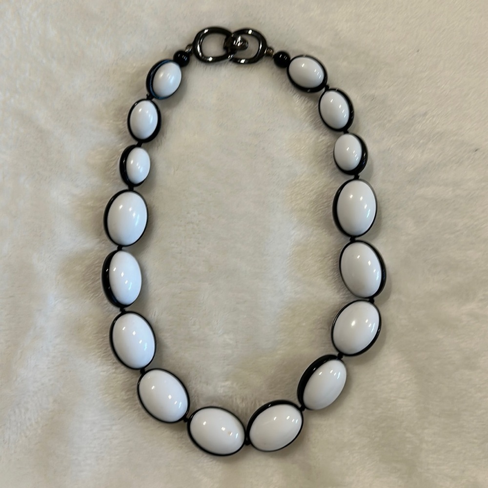 CURATED BY RUA'H KIBRIYA: 19.5" Necklace of Black-Bordered White Ovals